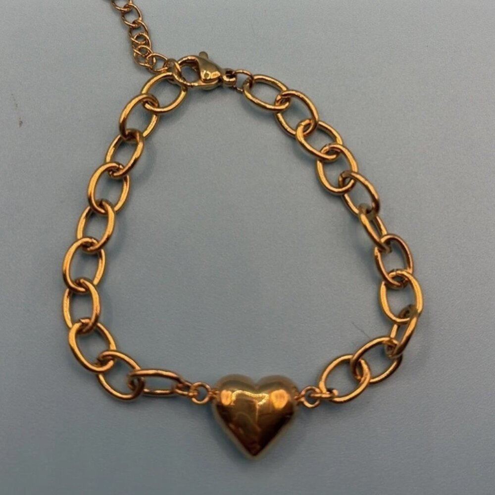 Gold Heart Bracelet 18K Gold Plated Adjustable by SLIDE NEW - Picture 2 of 3